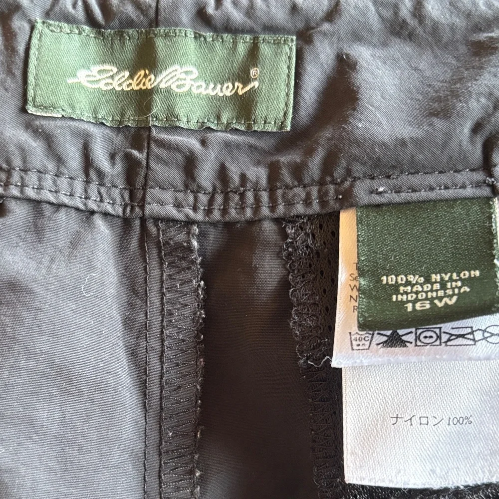 Eddie Bauer Black Nylon Lightweight Shorts Size‎ 16W